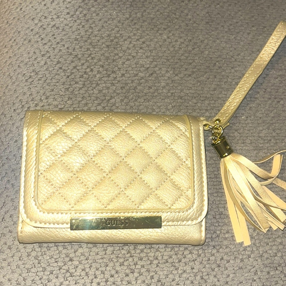 Gold guess clutch ✨